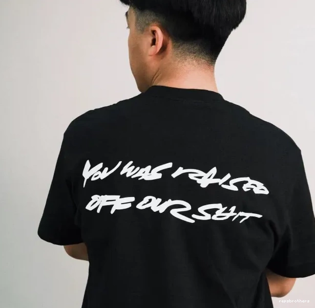 L 24SS S and Futura Tee M Logo White Box Black XL 0808